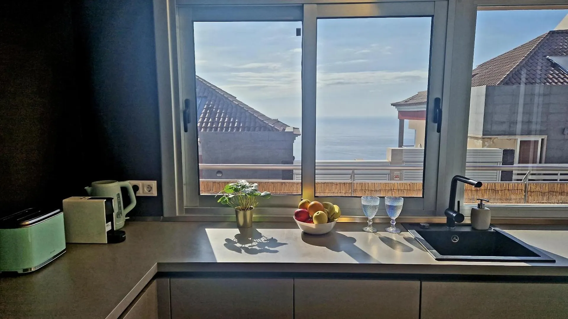 Villa Atlantic Blue - Piscina Privada Climatizada Y Vistas Al Mar Santa Úrsula 0*,  إسبانيا